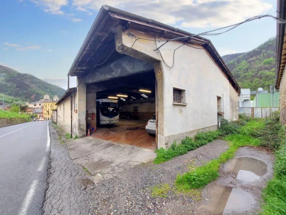 Parkeringsplads i Pieve di Teco, Imperia - foto 4