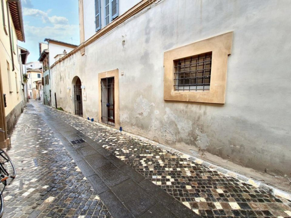 Erhvervsejendom i Foligno, Perugia - foto 5