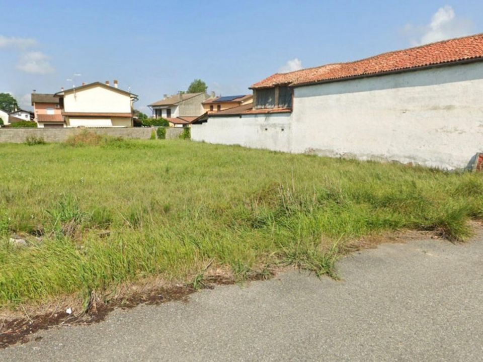 Helårsgrund i Pieve Porto Morone, Pavia - foto 4