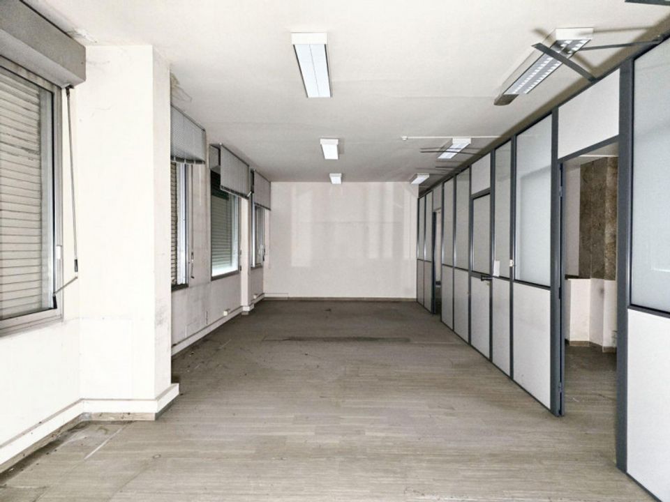Erhvervsejendom i Vicenza, Vicenza - foto 2