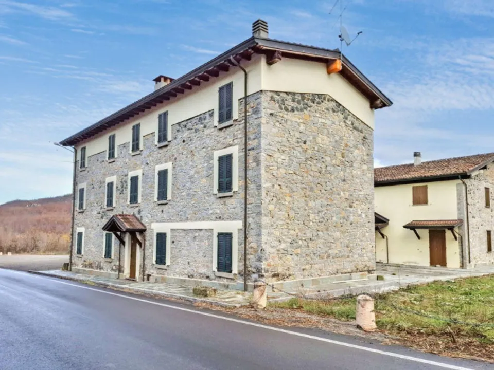 Villa a Ferriere, Piacenza - foto 1