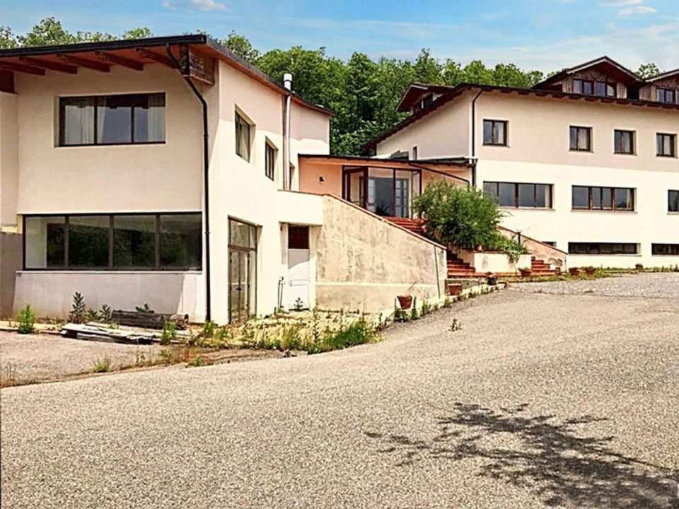Erhvervsejendom i Sorbo San Basile, Catanzaro - foto 3