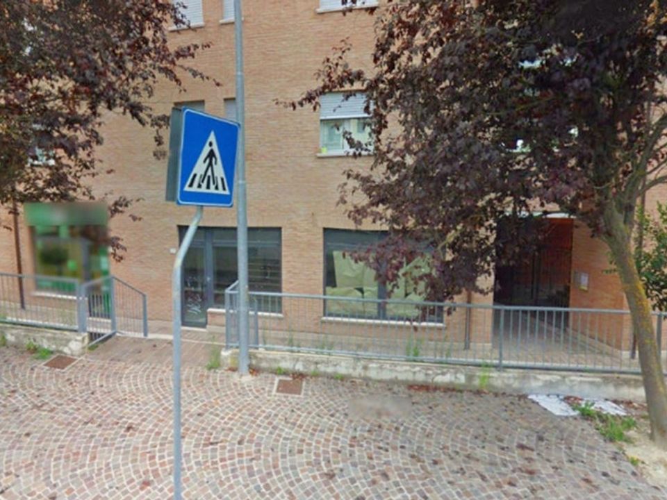 Propriedade comercial em Urbino, Pesaro and Urbino - foto 3