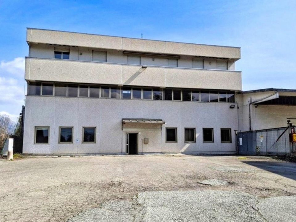 Erhvervsejendom i Biella, Biella - foto 1
