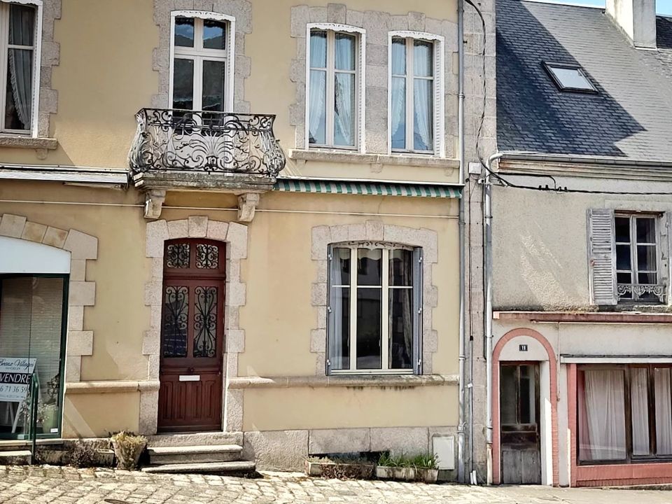 Erhvervsejendom i Boussac, Creuse - foto 1