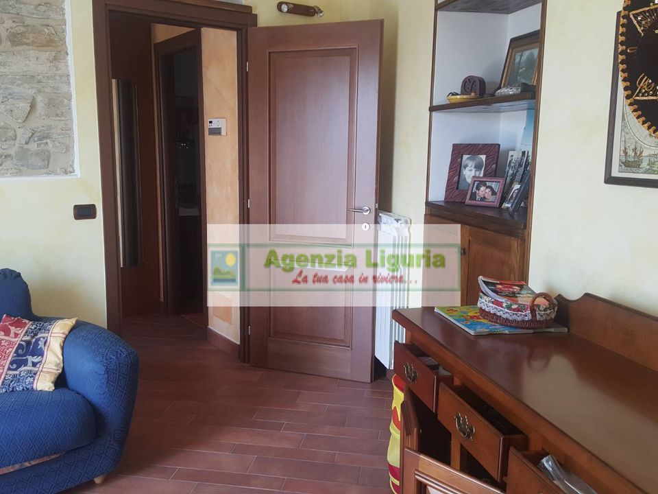 Lejlighed i Perinaldo, Imperia - foto 1
