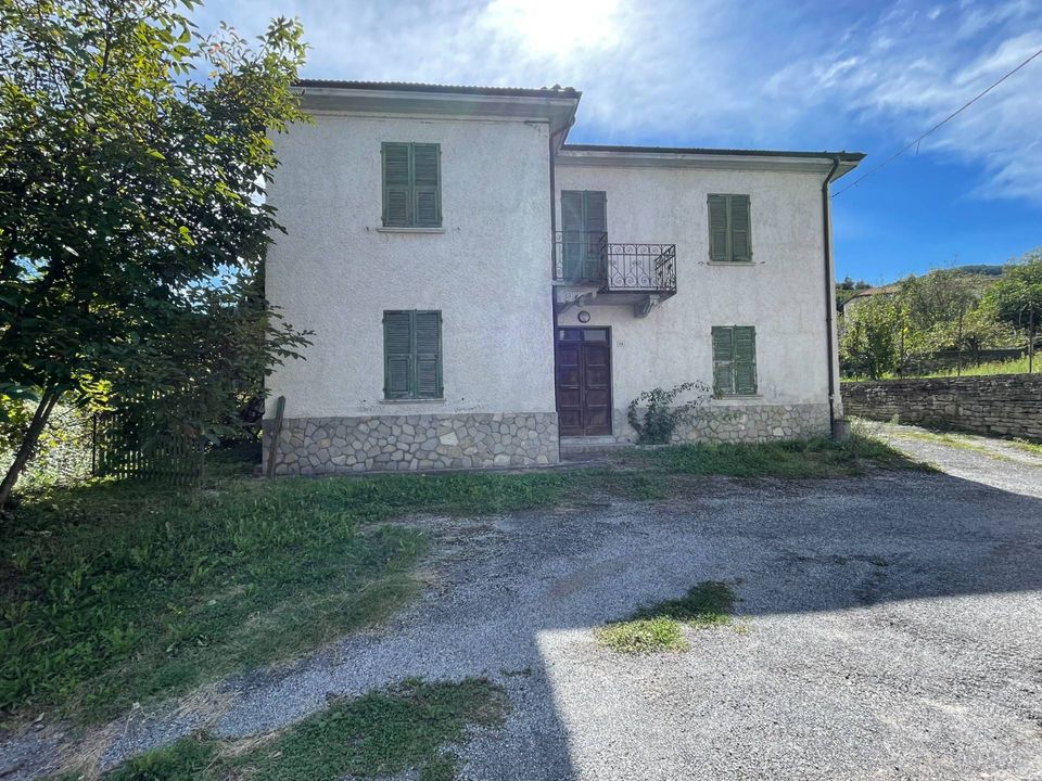 Lejlighed i Saliceto, Cuneo - foto 1