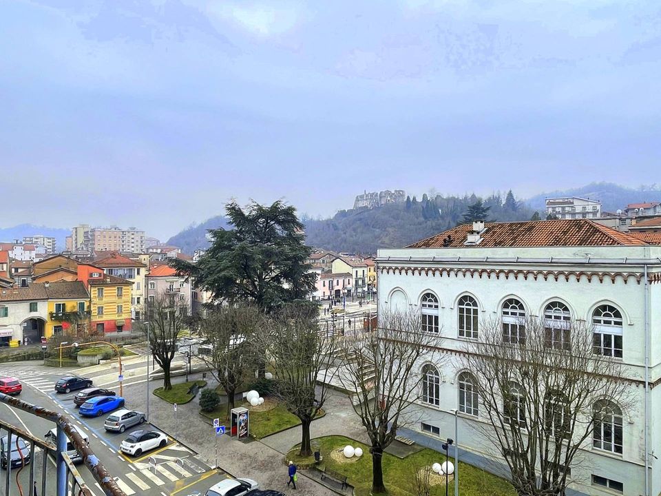 Lejlighed i Cairo Montenotte, Savona - foto 1
