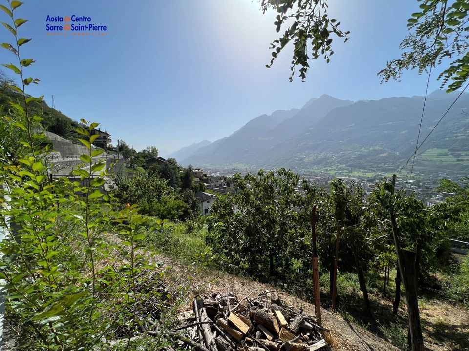 Helårsgrund i Aosta, Aosta Valley - foto 2