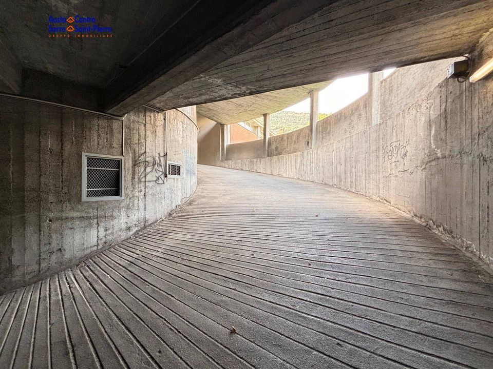Parkeringsplass i Aosta, Aosta Valley - bilde 5