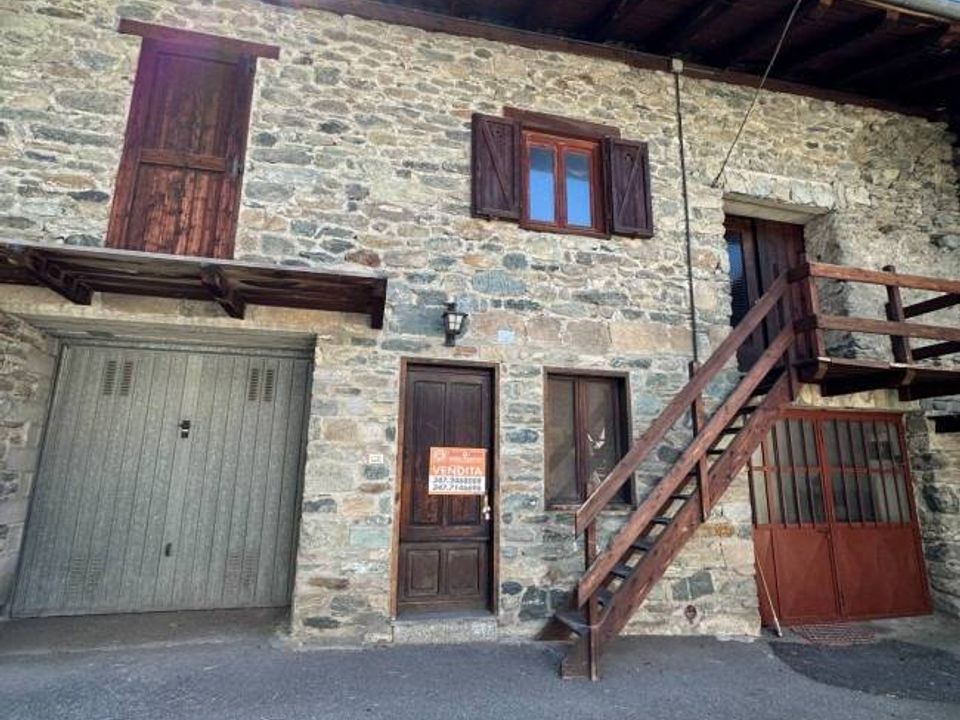Herregård i Fenis, Aosta Valley - bilde 2