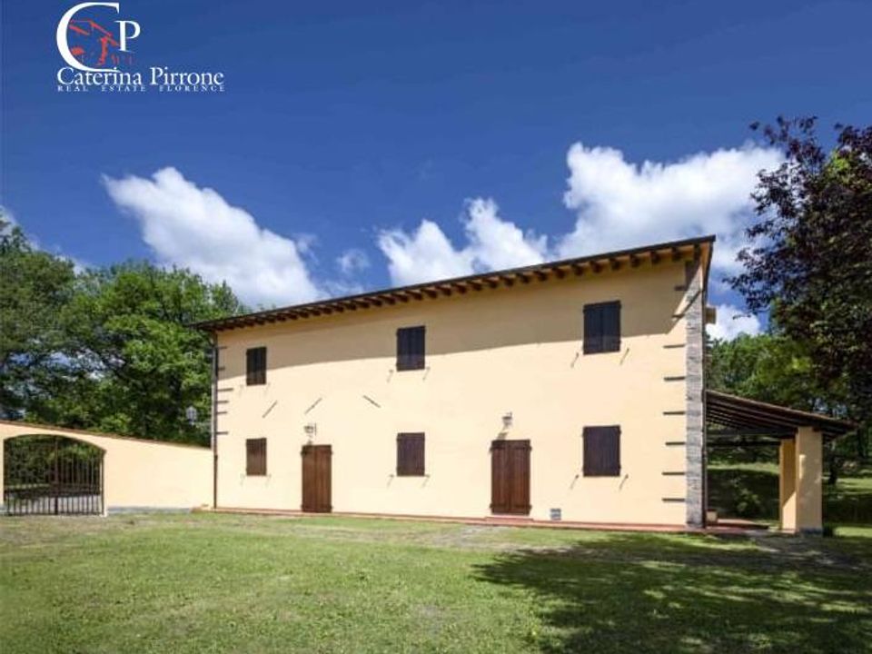 Villa in Scarperia e San Piero, Florence - photo 3