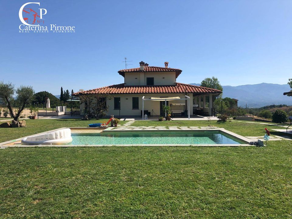 Villa i Rignano sull'Arno, Florence - foto 1