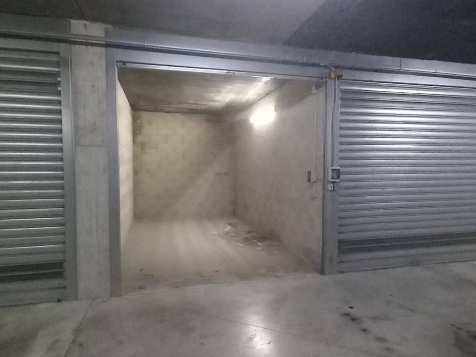 Parkeringsplads i Eboli, Salerno - foto 4