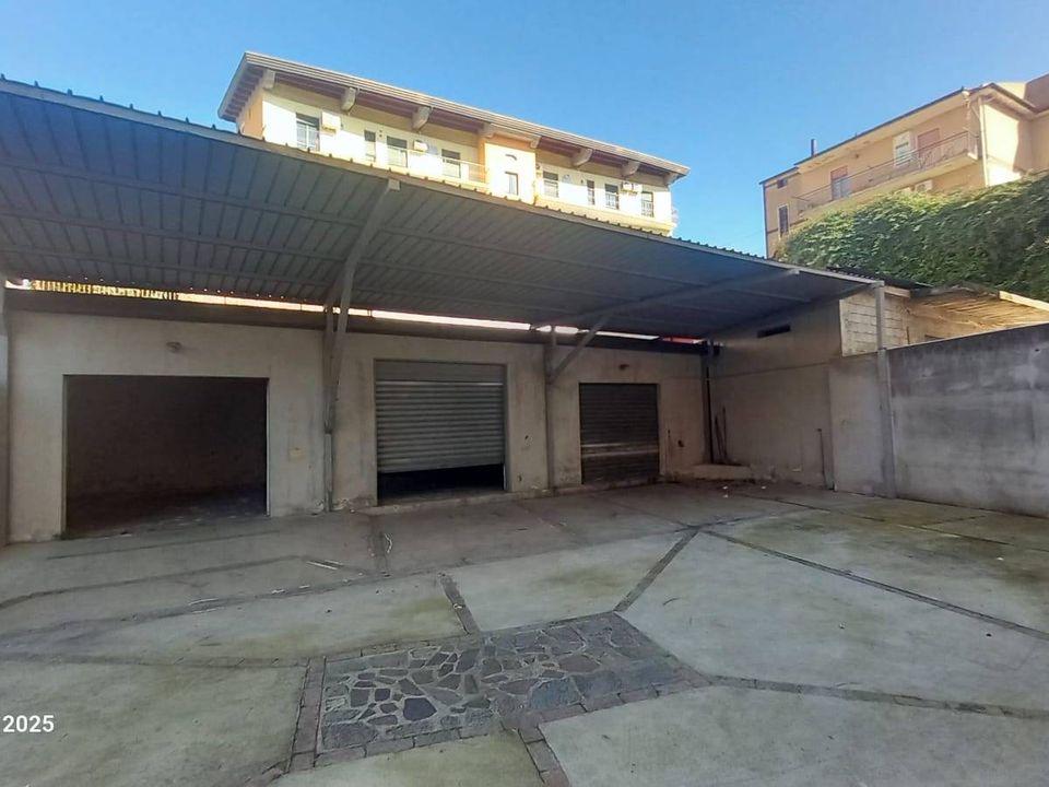 Parkeringsplads i Eboli, Salerno - foto 5