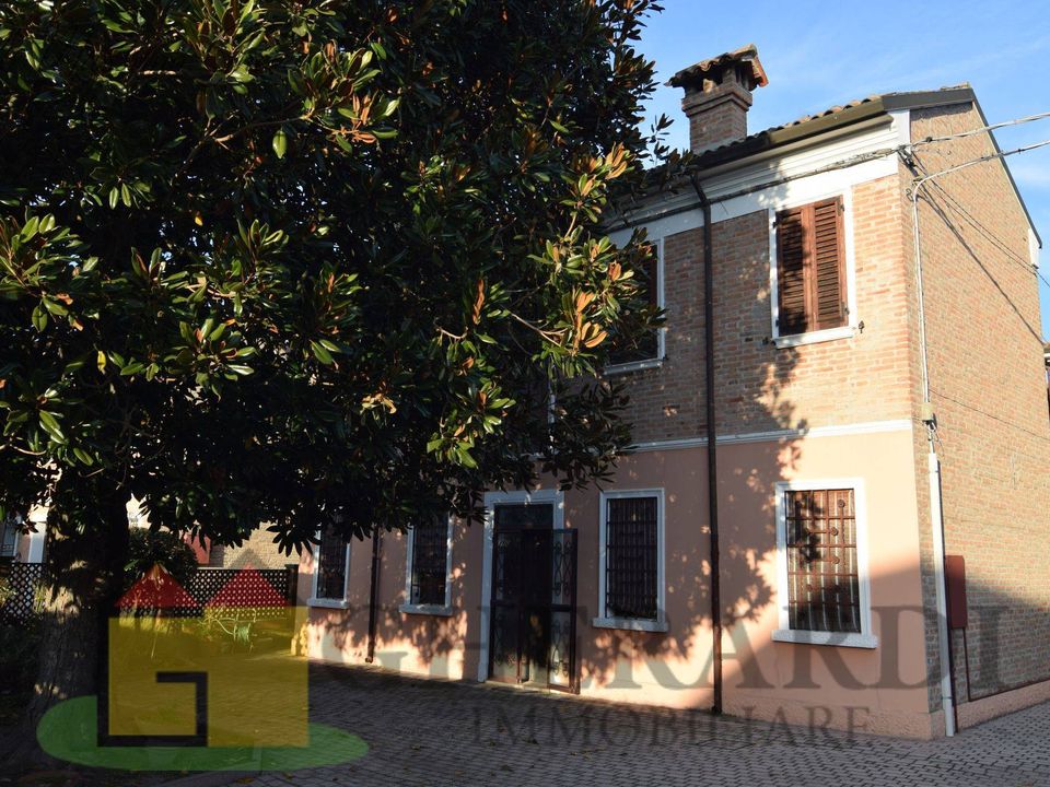 Villa i Ferrara, Ferrara - foto 1