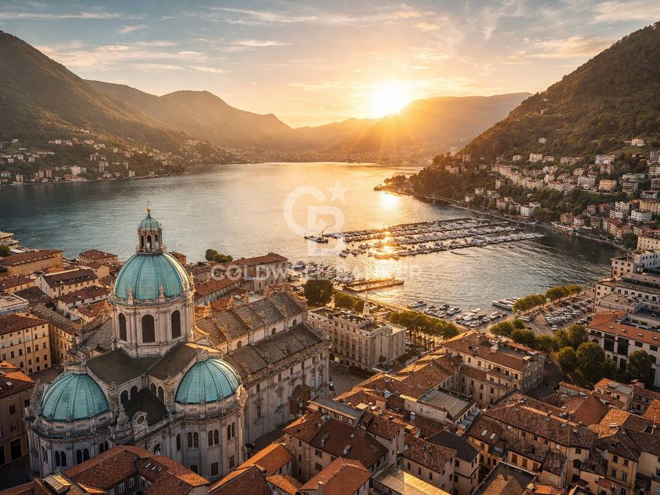 Erhvervsejendom i Como, Como - foto 1