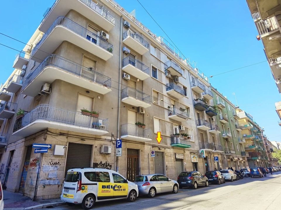 Erhvervsejendom i Bari, Bari - foto 1