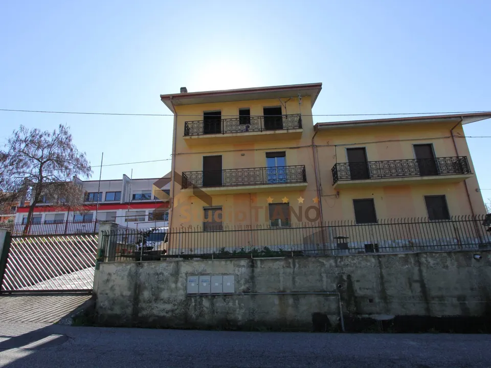 Lejlighed i Cosenza, Cosenza - foto 2
