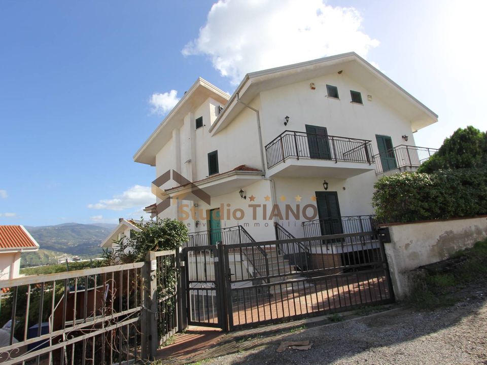 Villa i Rende, Cosenza - bilde 1