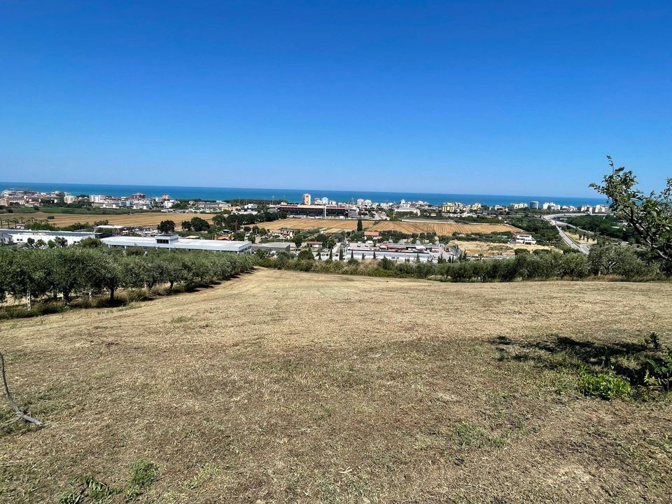 Helårsgrund i San Benedetto Del Tronto, Ascoli Piceno - foto 1