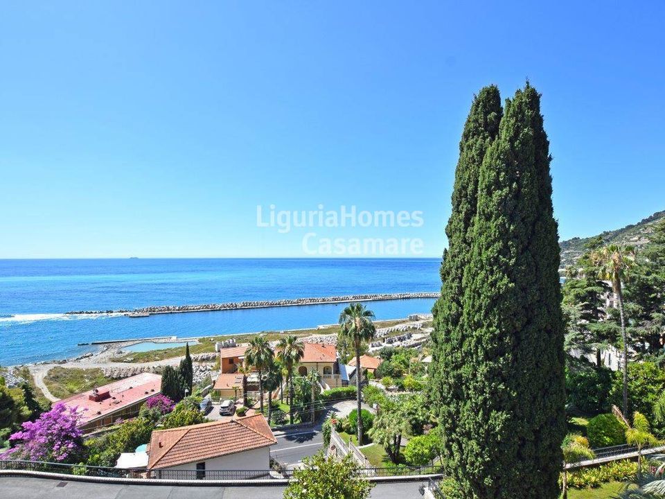 Lejlighed i Ospedaletti, Imperia - foto 2