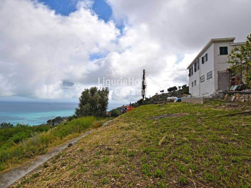 Villa i Ospedaletti, Imperia - foto 1