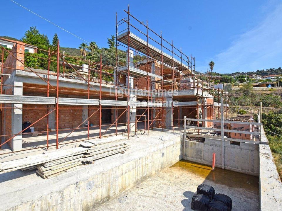 Villa a Ospedaletti, Imperia - foto 4