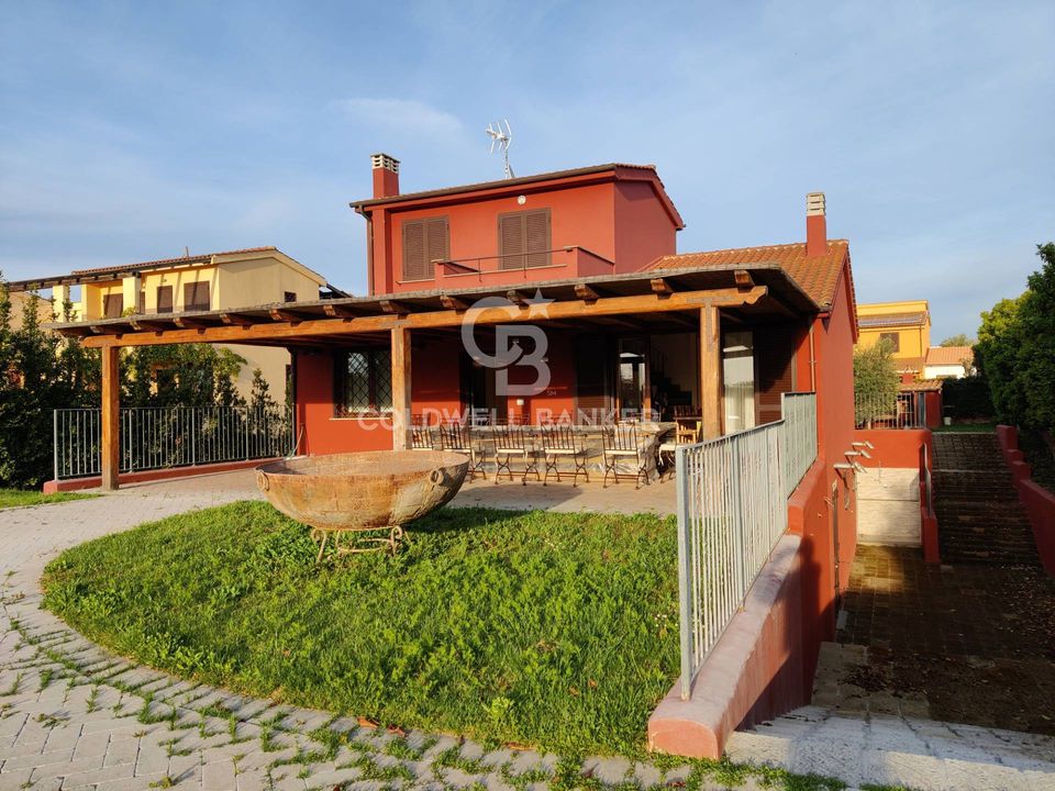 Villa i Montalto di Castro, Viterbo - foto 4