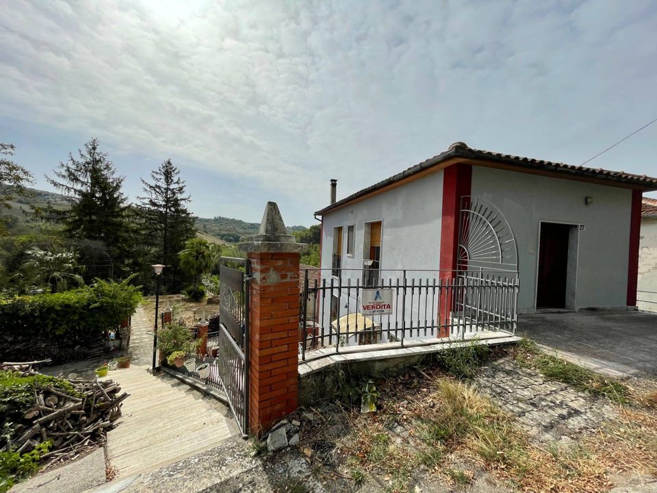 Villa i Ariano Irpino, Avellino - foto 1