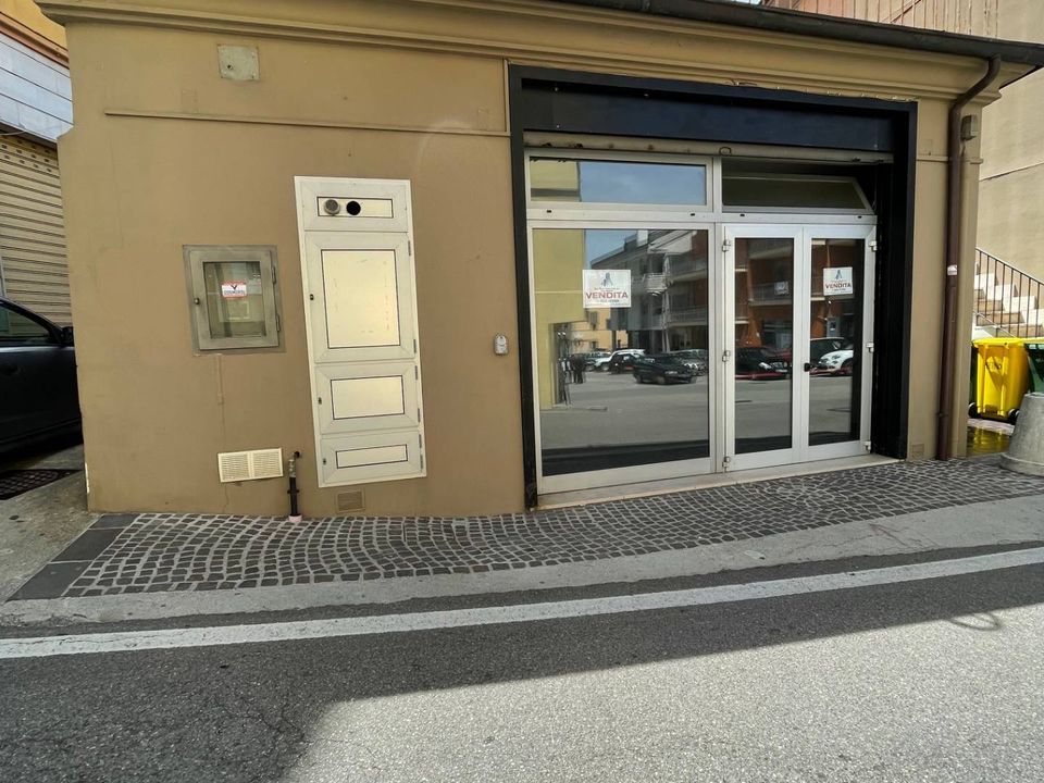 Erhvervsejendom i Ariano Irpino, Avellino - foto 2