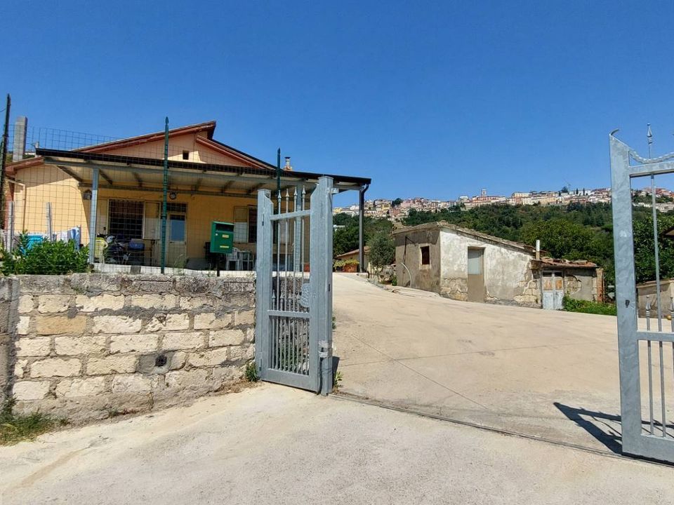 Villa i Ariano Irpino, Avellino - foto 2