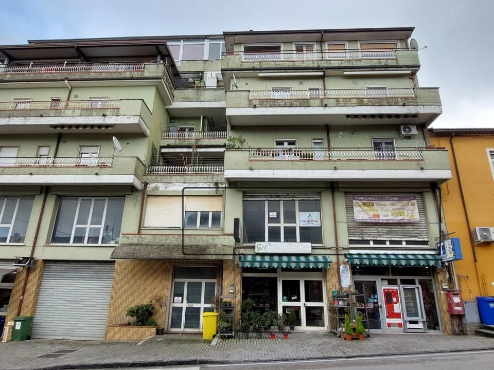 Erhvervsejendom i Ariano Irpino, Avellino - foto 1