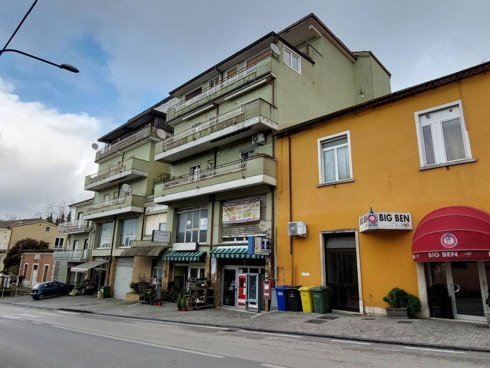 Erhvervsejendom i Ariano Irpino, Avellino - foto 2