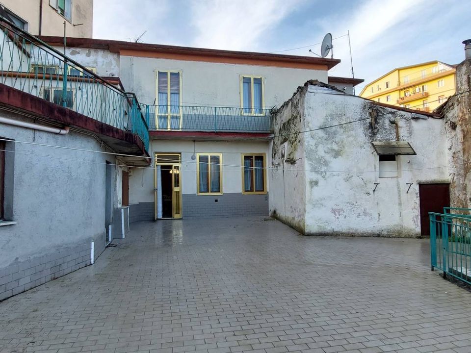 Villa i Ariano Irpino, Avellino - bilde 1