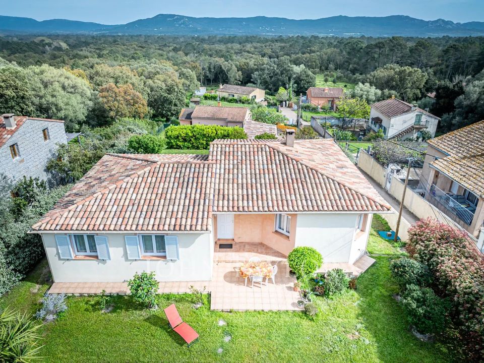 Villa i Porto-Vecchio, Corse-du-Sud - foto 1