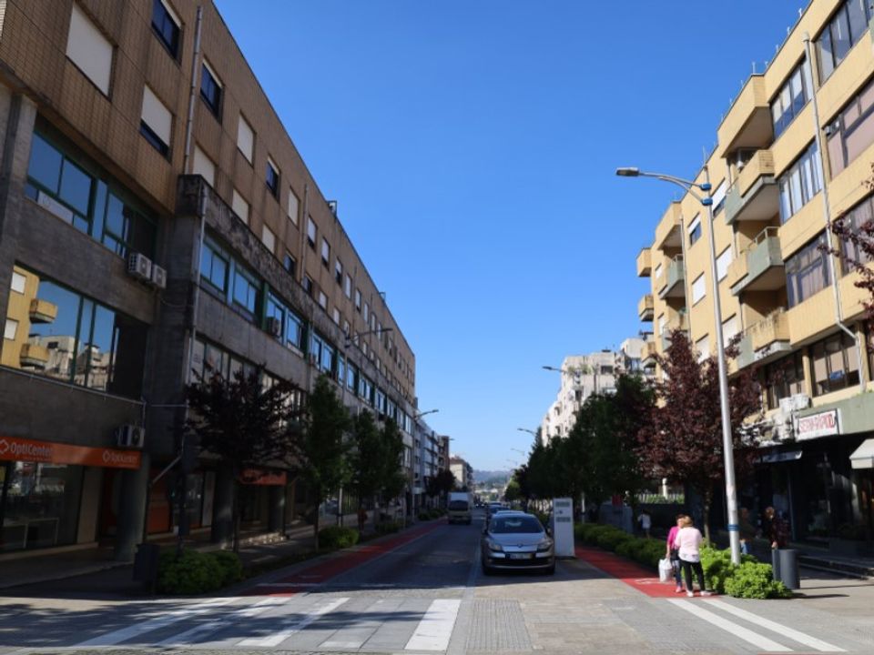 Erhvervsejendom i Felgueiras, Porto - foto 3