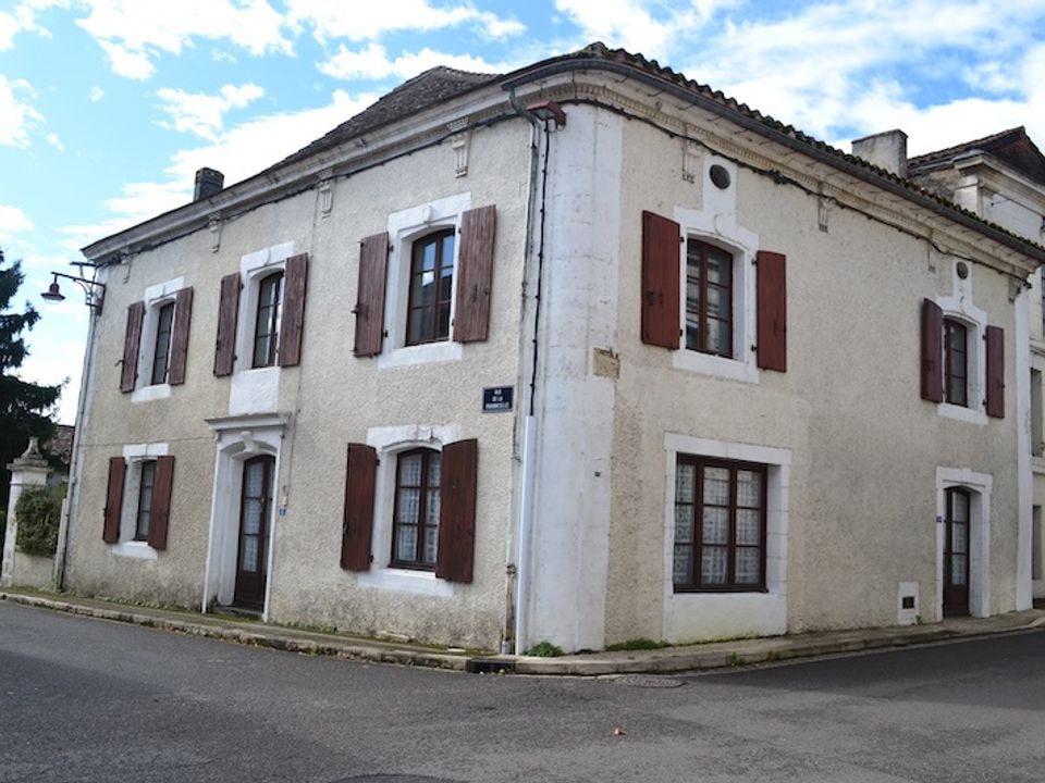 Villa i Saint-Severin, Charente - foto 1