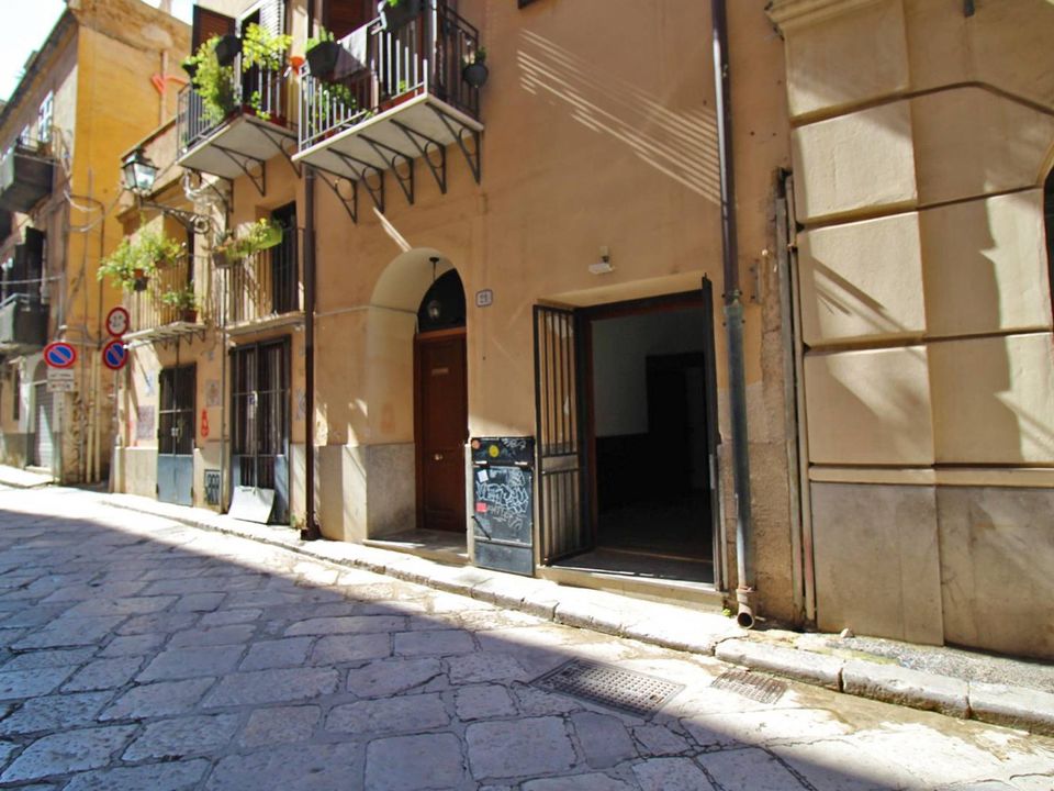 Erhvervsejendom i Palermo, Palermo - foto 2