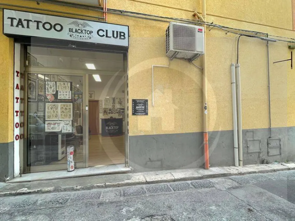 L'establiment comercial a Bagheria, Palermo - foto 1