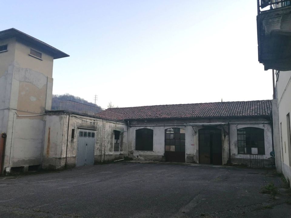 Erhvervsejendom i Valgreghentino, Lecco - foto 1