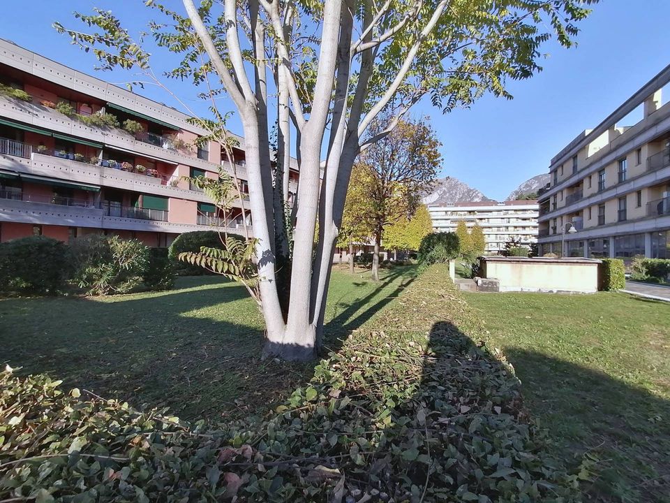 Erhvervsejendom i Lecco, Lecco - foto 3