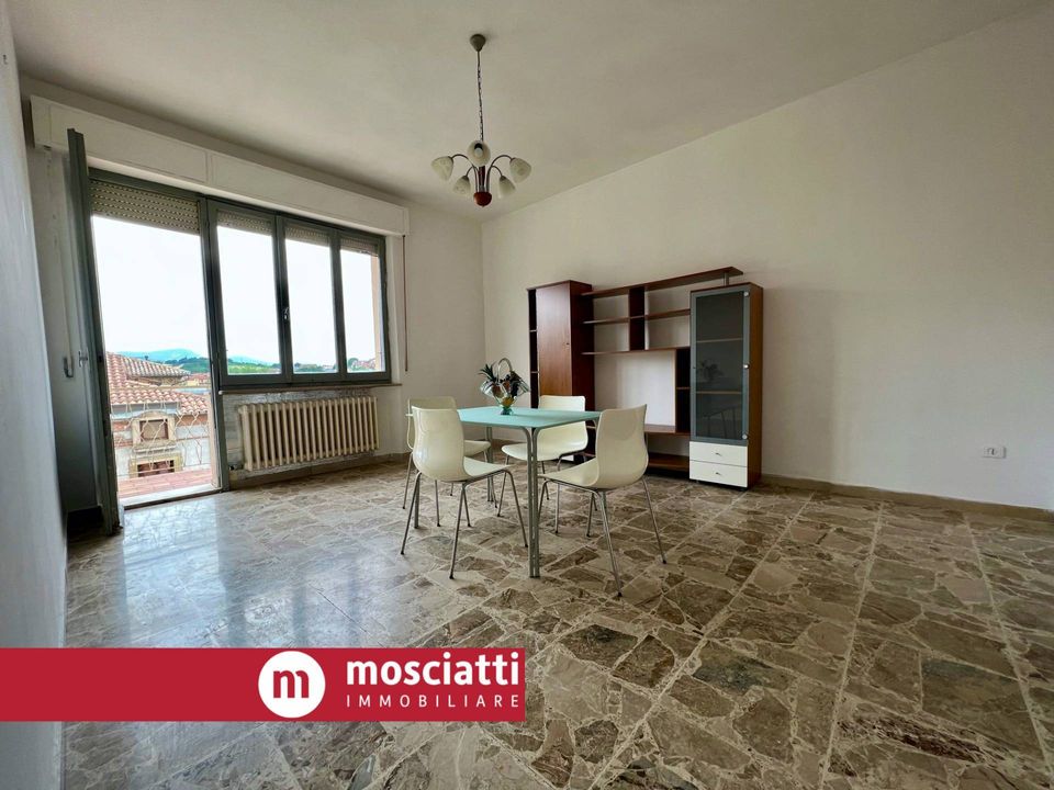 Lejlighed i Castelraimondo, Macerata - foto 3