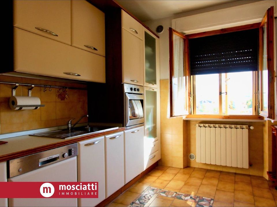 Lejlighed i Castelraimondo, Macerata - foto 3