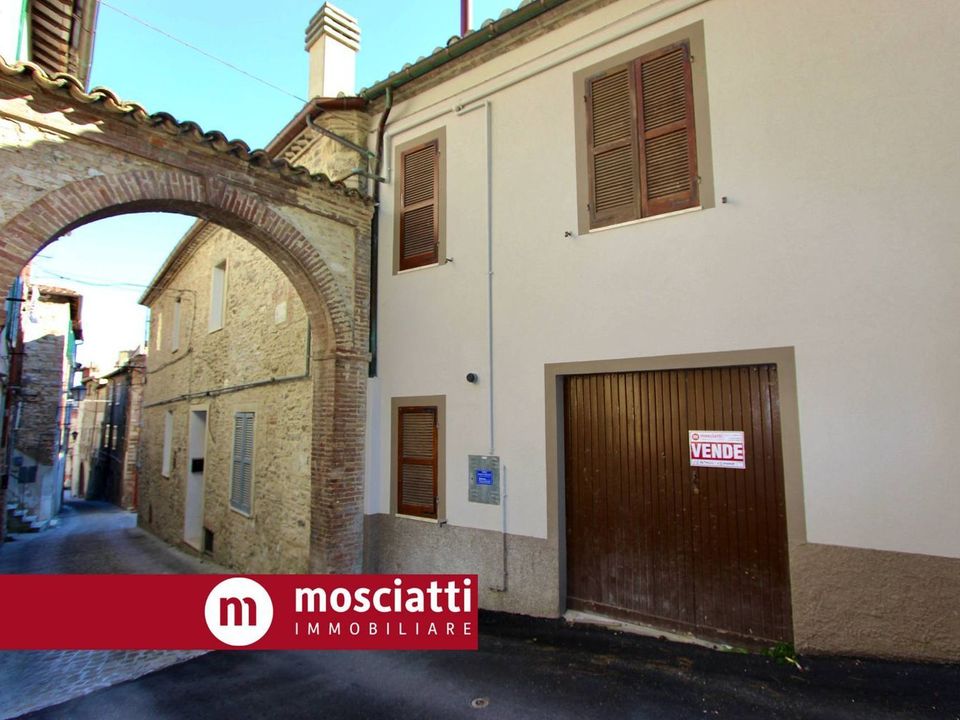 Villa i Esanatoglia, Macerata - foto 2