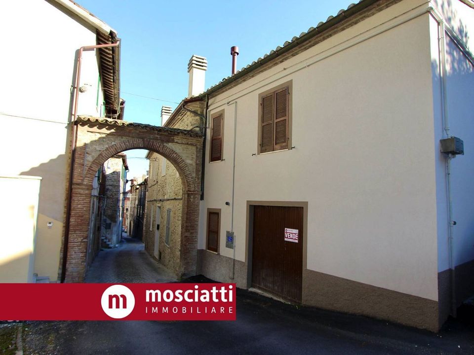Villa i Esanatoglia, Macerata - foto 3