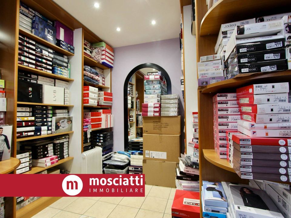 Erhvervsejendom i Matelica, Macerata - foto 3