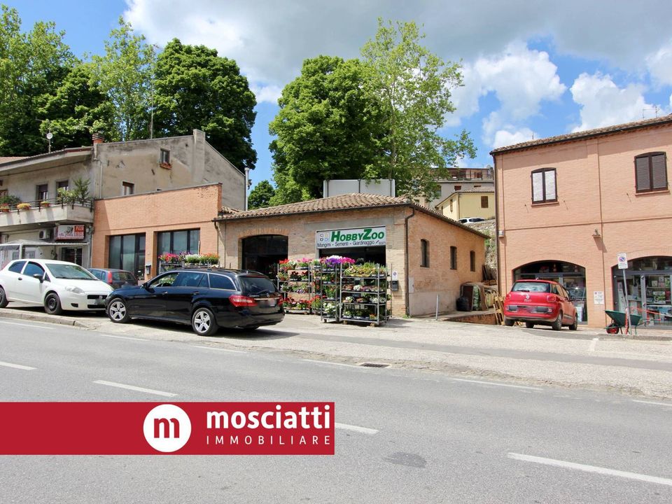 Erhvervsejendom i Matelica, Macerata - foto 2
