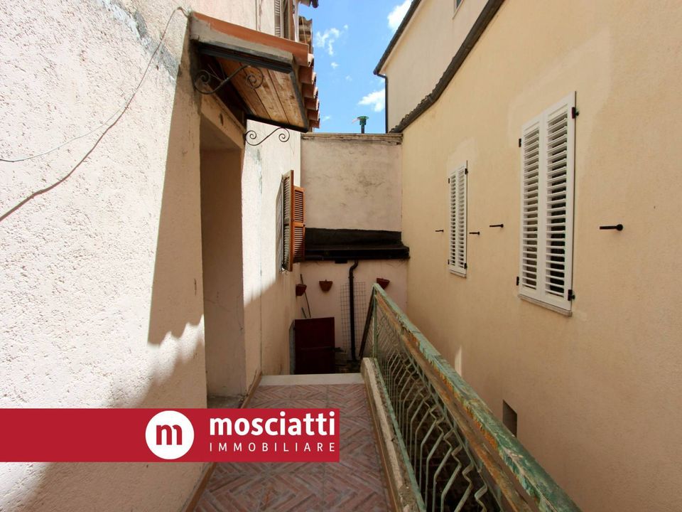 Villa i Esanatoglia, Macerata - foto 2