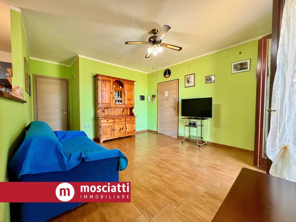 Erhvervsejendom i Castelraimondo, Macerata - foto 4